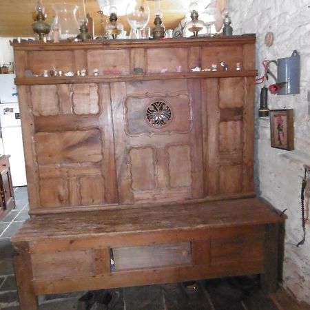 Tyrbourg Ξενοδοχείο Lopérec Εξωτερικό φωτογραφία